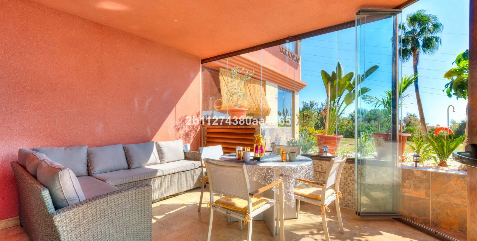 Sale of ground floor apartment in Benalmadena 2