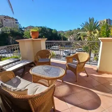 Sale of middle floor apartment in Río Real