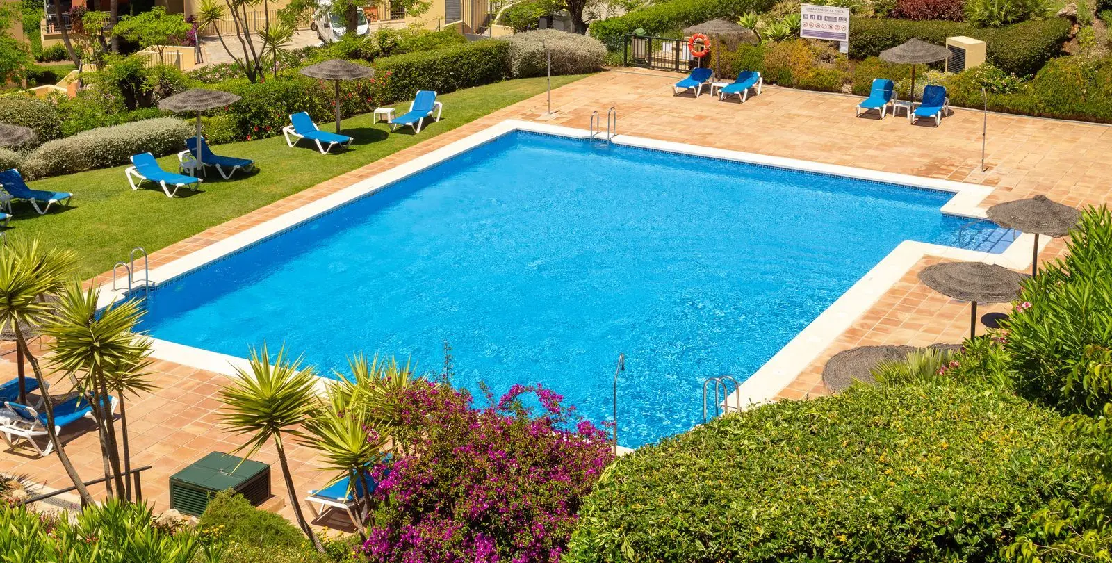 Venta de apartamento en planta media en Los Arqueros 34