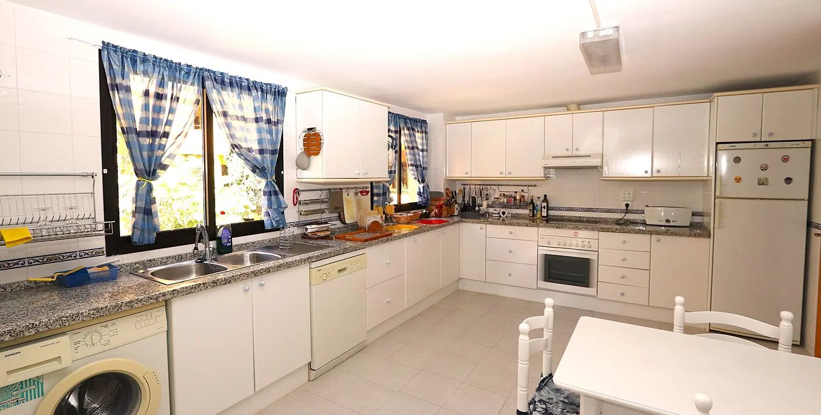 Sale of middle floor apartment in Selwo 10