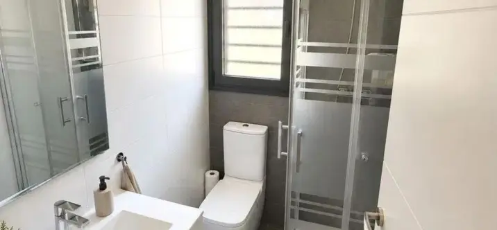 Sale of ground floor apartment in El Pinillo 4