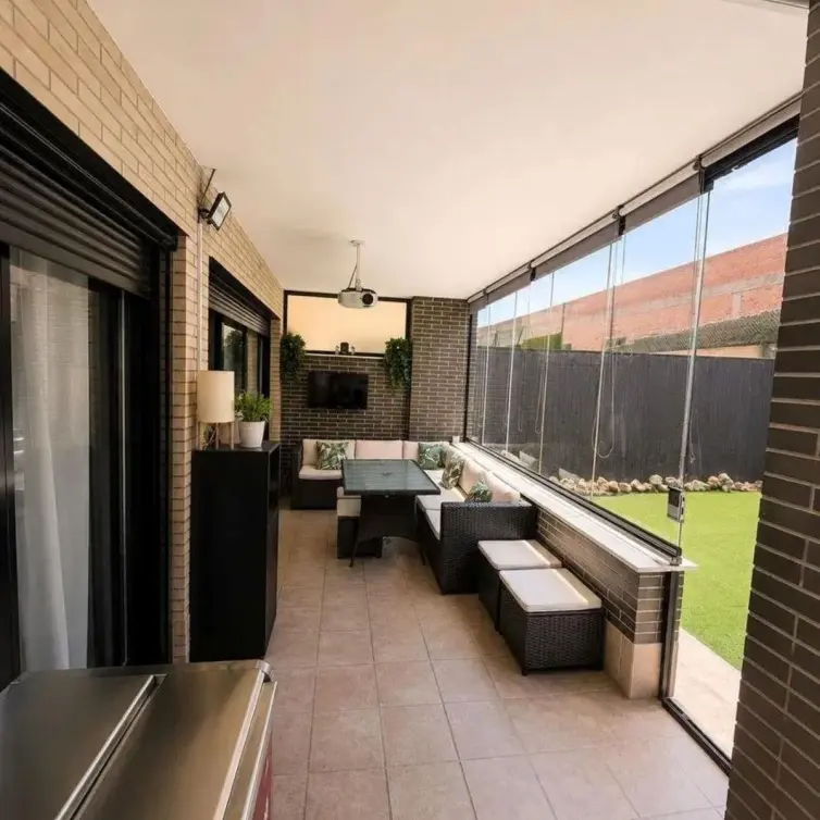 Sale of ground floor apartment in El Pinillo