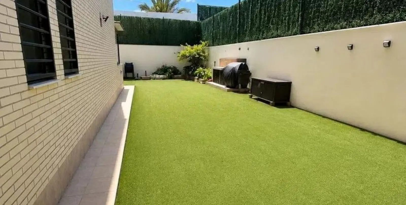 Sale of ground floor apartment in El Pinillo 7