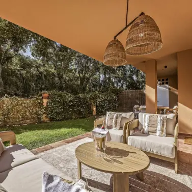 Sale of ground floor apartment in Las Chapas