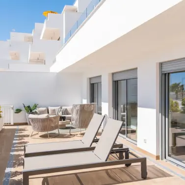 Sale of ground floor apartment in Estepona