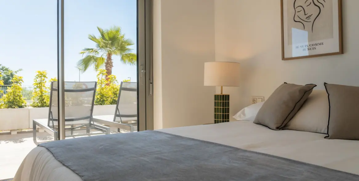 Sale of ground floor apartment in Estepona 5
