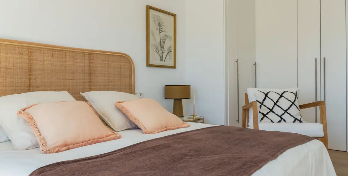 Sale of ground floor apartment in Estepona 9