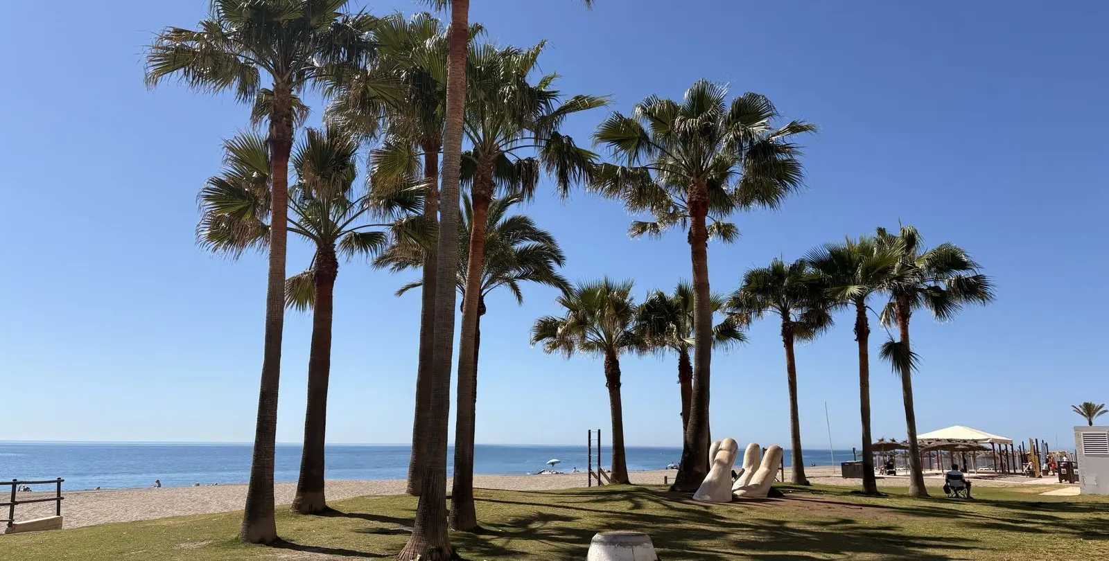 Sale of middle floor apartment in Fuengirola 5