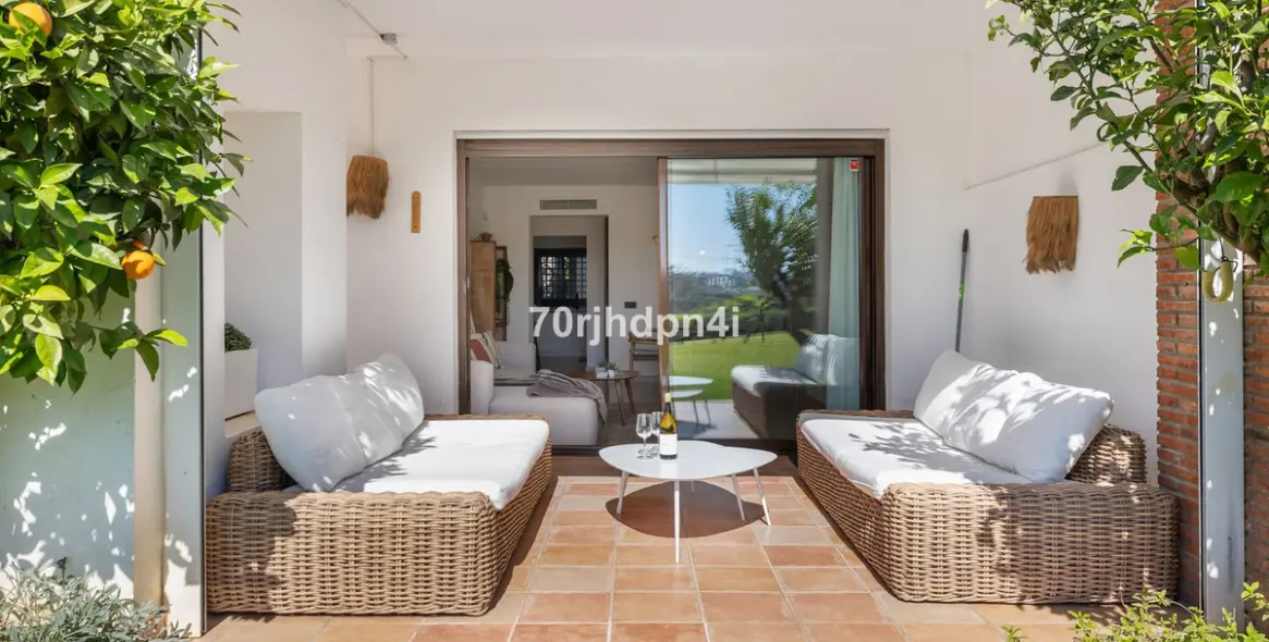 Продажа апартаментов на первом этаже в Estepona 33