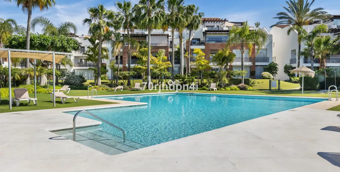 Продажа апартаментов на первом этаже в Estepona 44