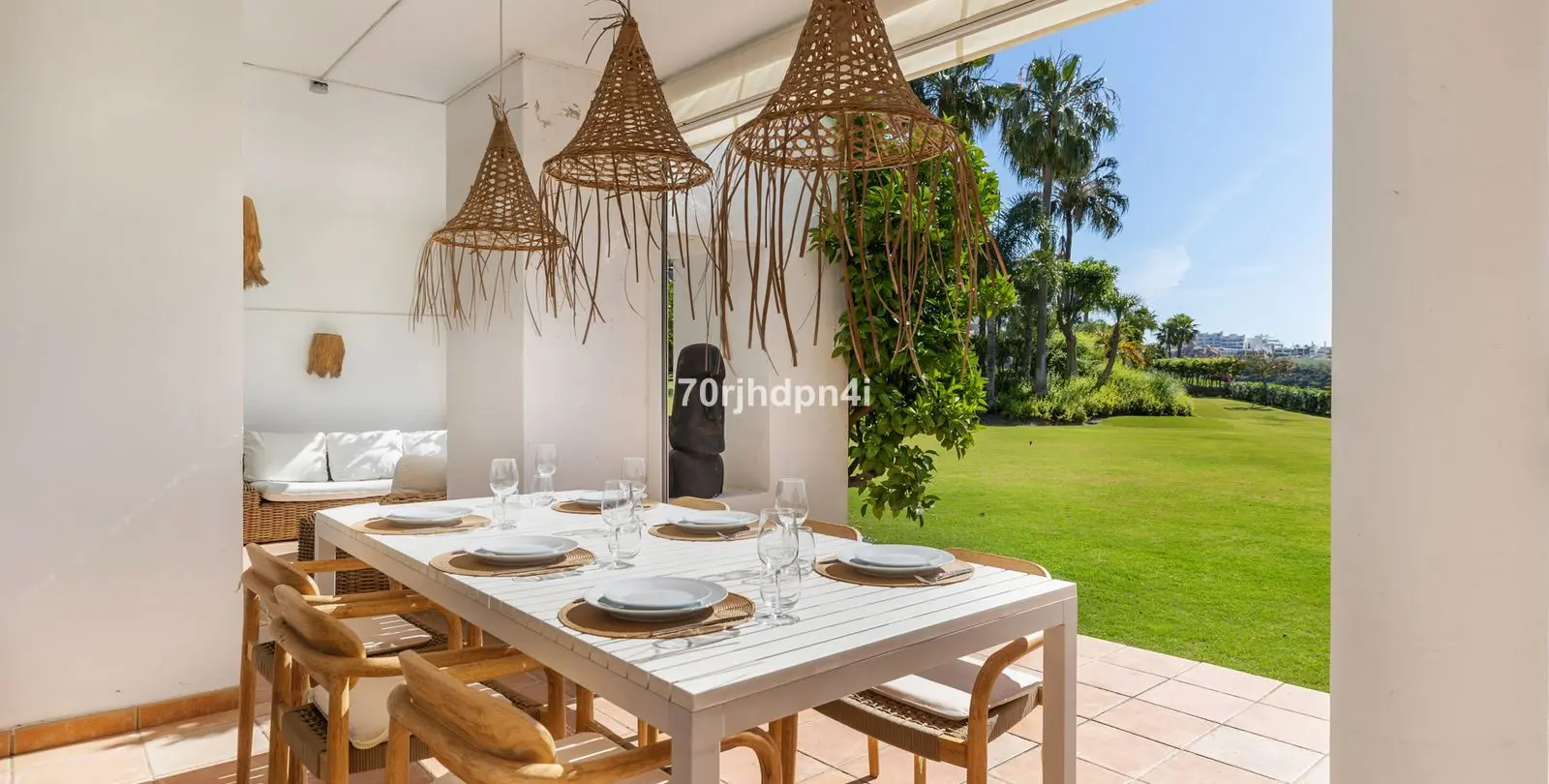 Sale of ground floor apartment in Estepona 31
