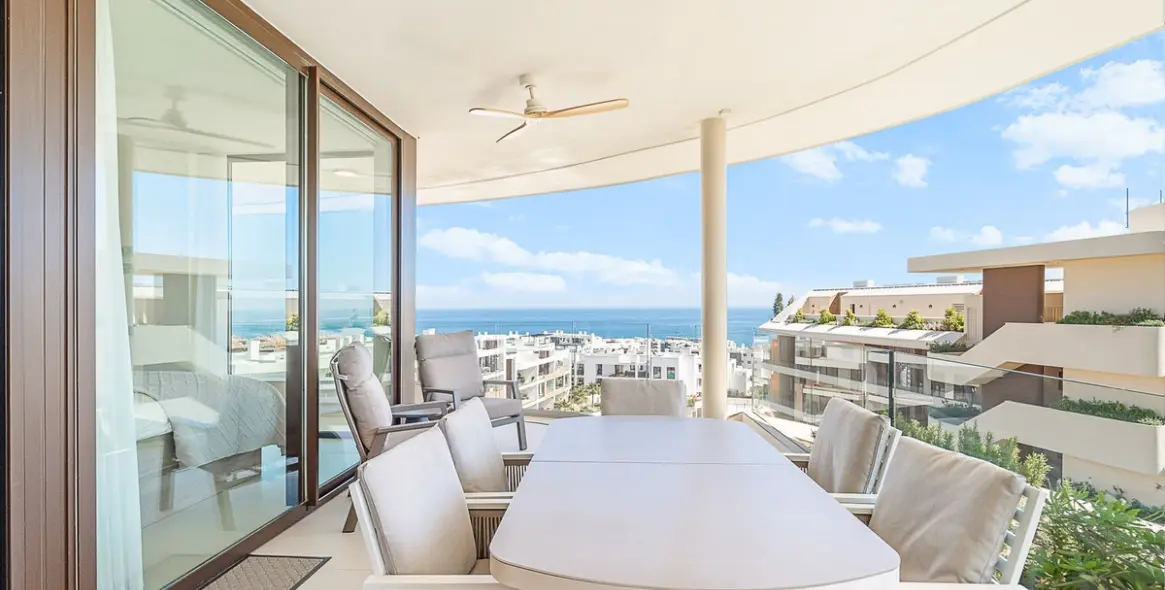 Продажа апартаментов на среднем этаже в Fuengirola 2