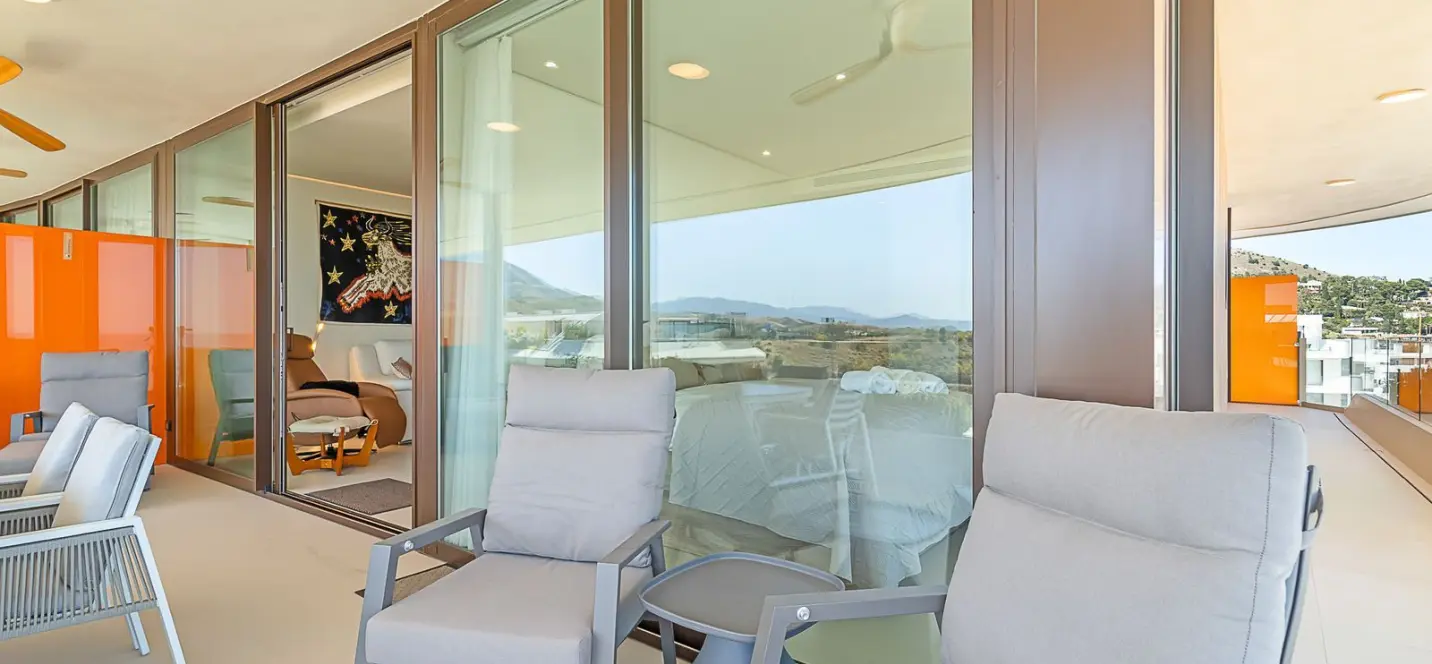 Venta de apartamento en planta media en Fuengirola 3