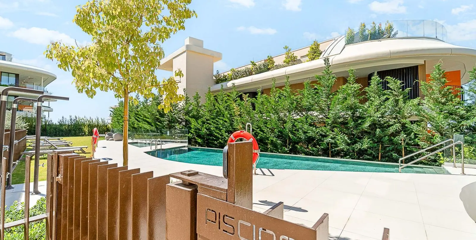 Venta de apartamento en planta media en Fuengirola 28