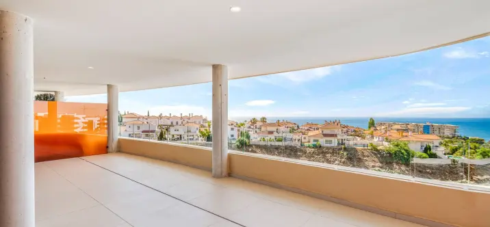 Продажа апартаментов на среднем этаже в Fuengirola 3