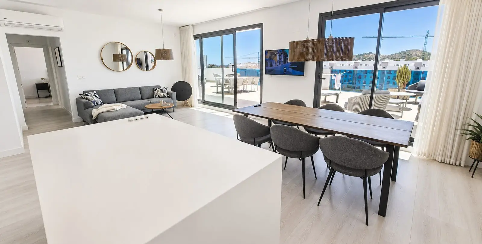 Sale of penthouse in Fuengirola 3