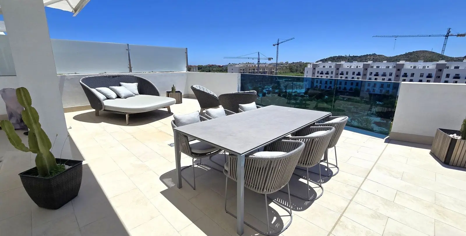 Sale of penthouse in Fuengirola 21