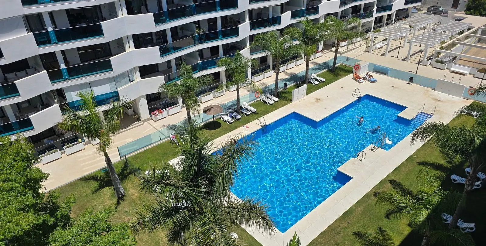 Sale of penthouse in Fuengirola 27
