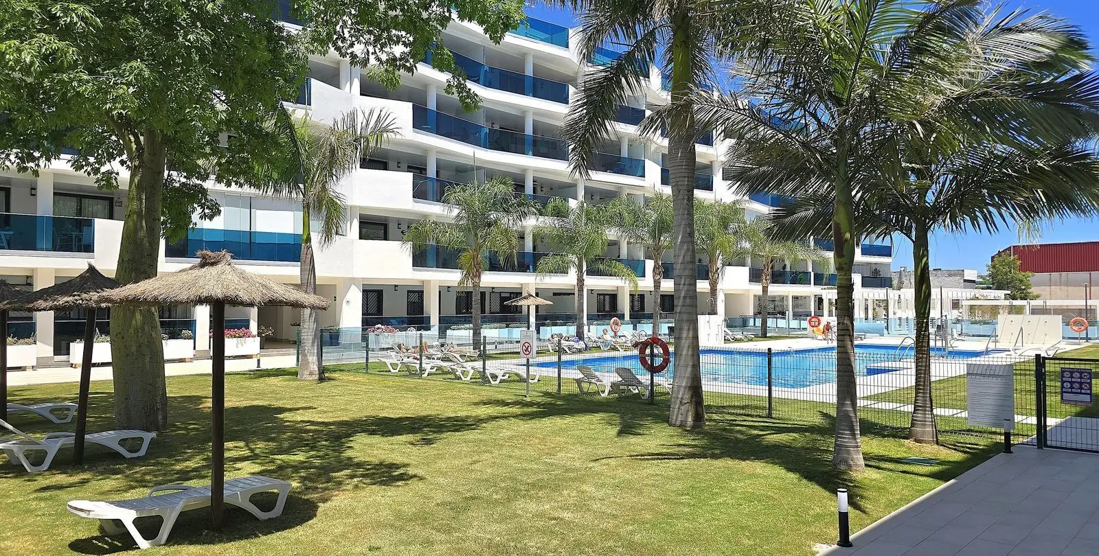 Sale of penthouse in Fuengirola 31