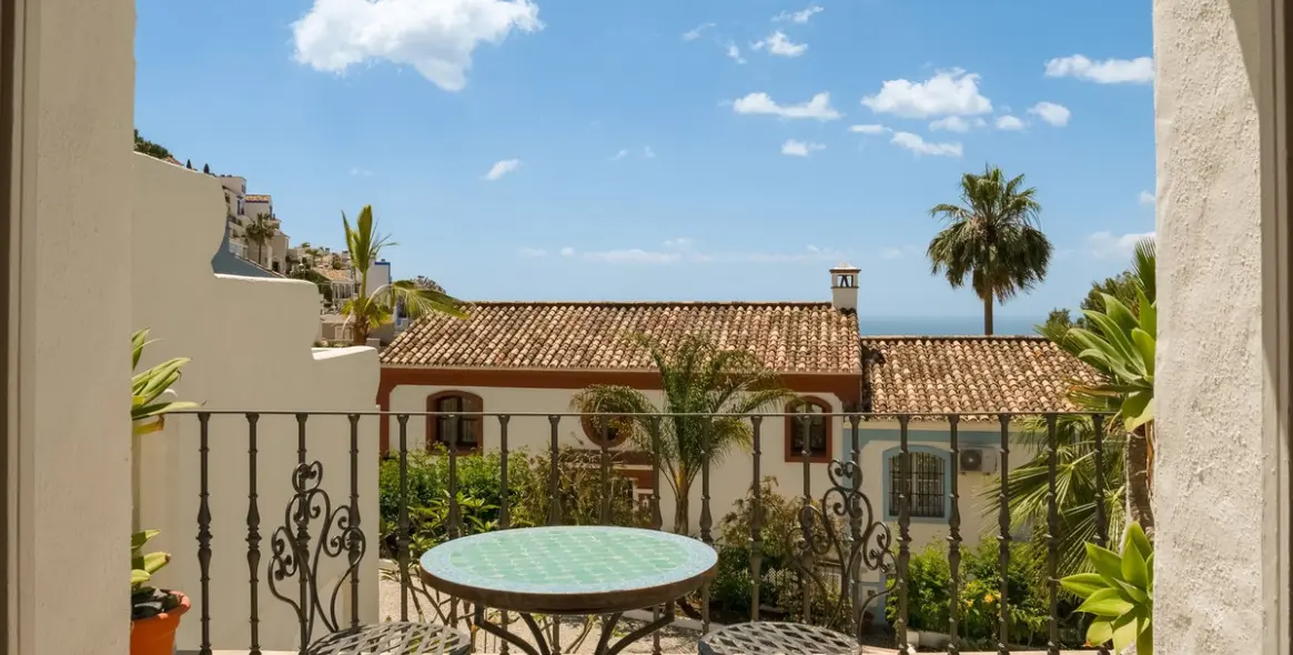 Sale of townhouse in La Heredia 48