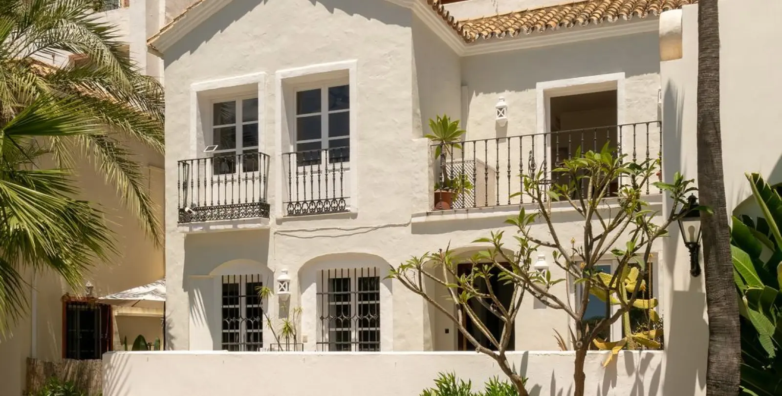 Sale of townhouse in La Heredia 40