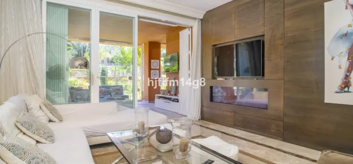 Sale of ground floor apartment in Nueva Andalucía 3