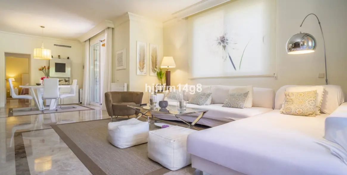 Sale of ground floor apartment in Nueva Andalucía 7