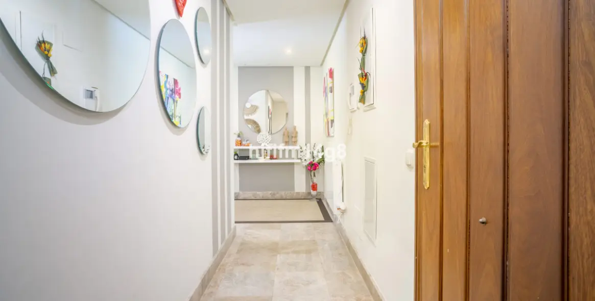 Sale of ground floor apartment in Nueva Andalucía 25