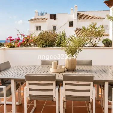 Sale of penthouse duplex in Nueva Andalucía