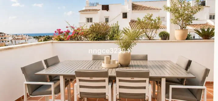 Sale of penthouse duplex in Nueva Andalucía 3