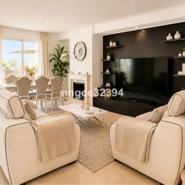 Sale of penthouse duplex in Nueva Andalucía
