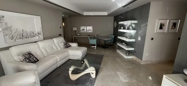 Sale of ground floor apartment in Marbella 1