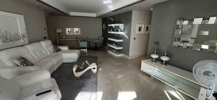Sale of ground floor apartment in Marbella 3
