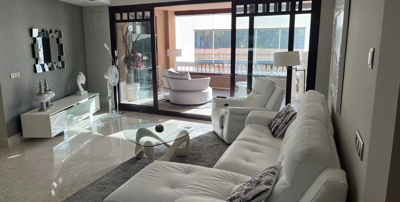 Venta de apartamento en planta baja en Marbella 1