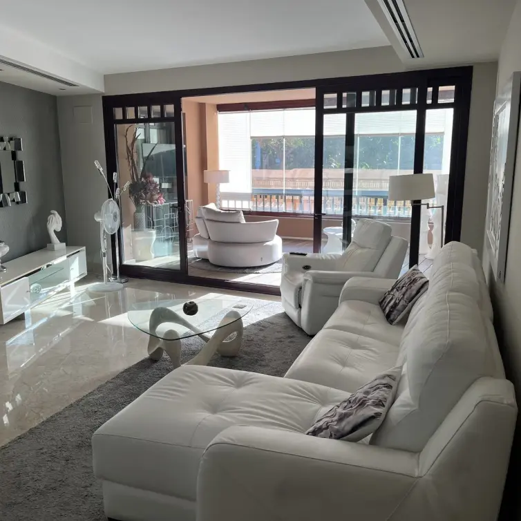 Venta de apartamento en planta baja en Marbella
