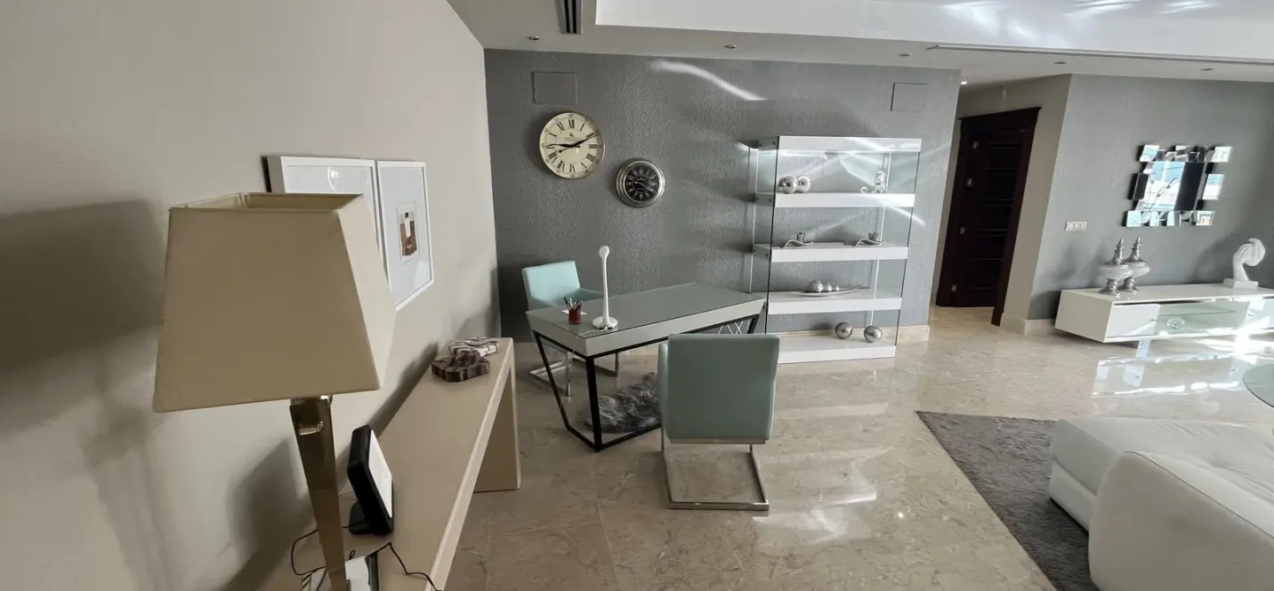 Venta de apartamento en planta baja en Marbella 4