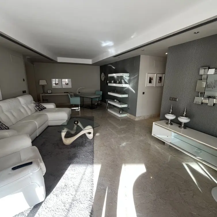 Venta de apartamento en planta baja en Marbella