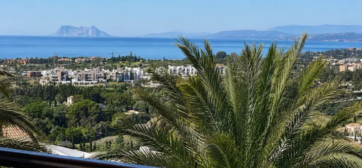 Sale of penthouse in Los Flamingos 2