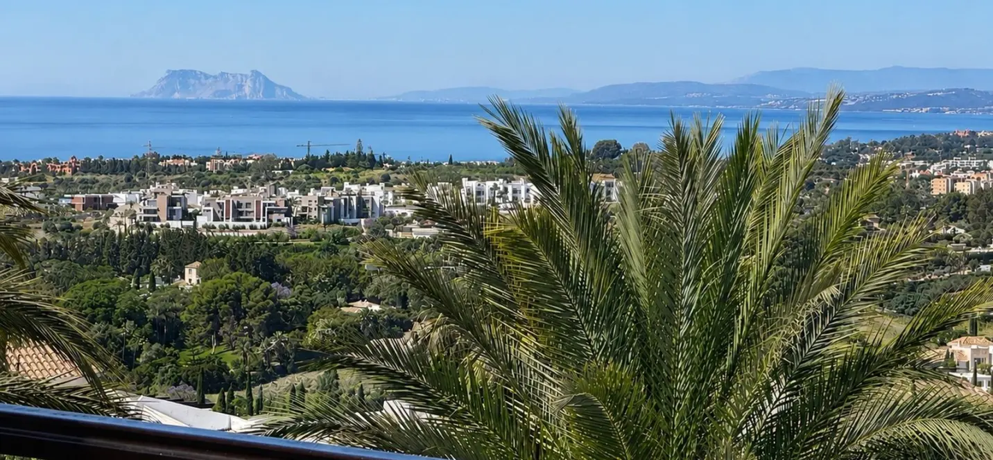 Sale of penthouse in Los Flamingos 2