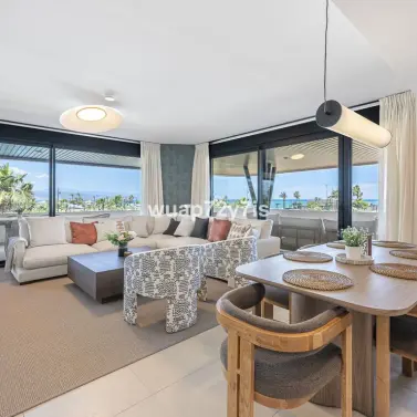 Продажа апартаментов на среднем этаже в Torremolinos