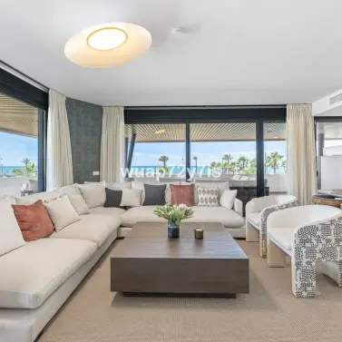 Продажа апартаментов на среднем этаже в Torremolinos