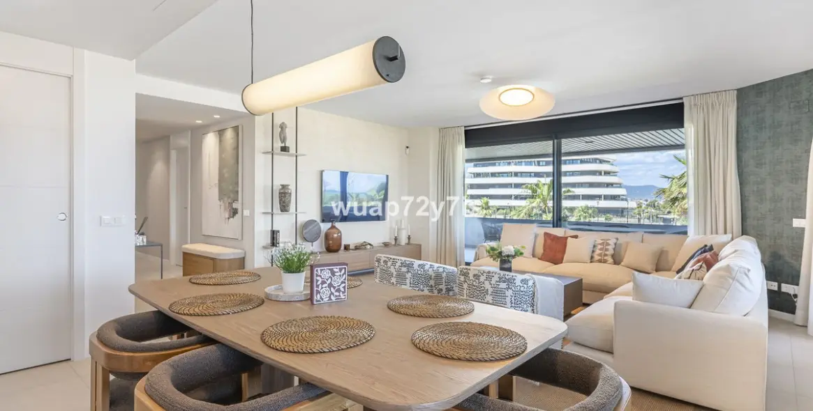 Продажа апартаментов на среднем этаже в Torremolinos 11