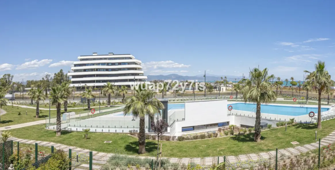 Продажа апартаментов на среднем этаже в Torremolinos 60