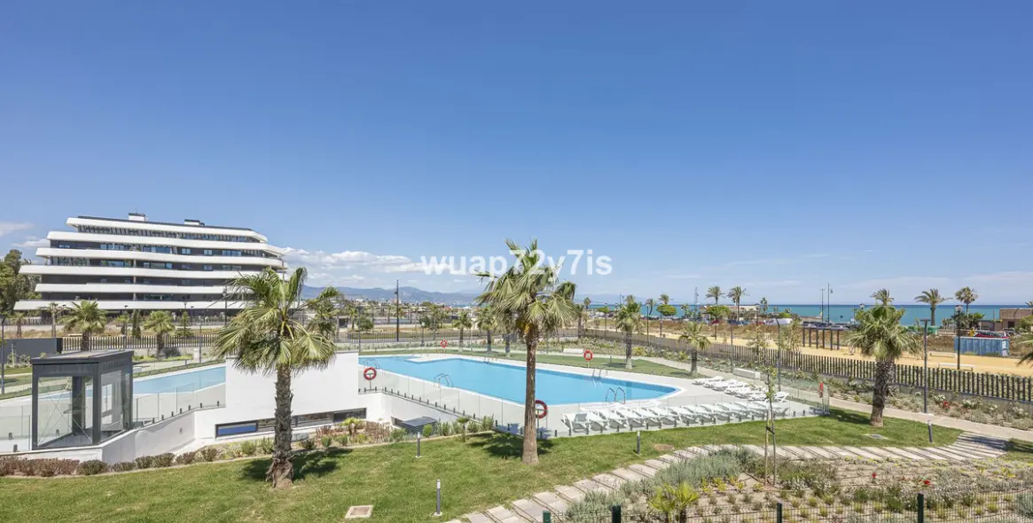 Продажа апартаментов на среднем этаже в Torremolinos 61