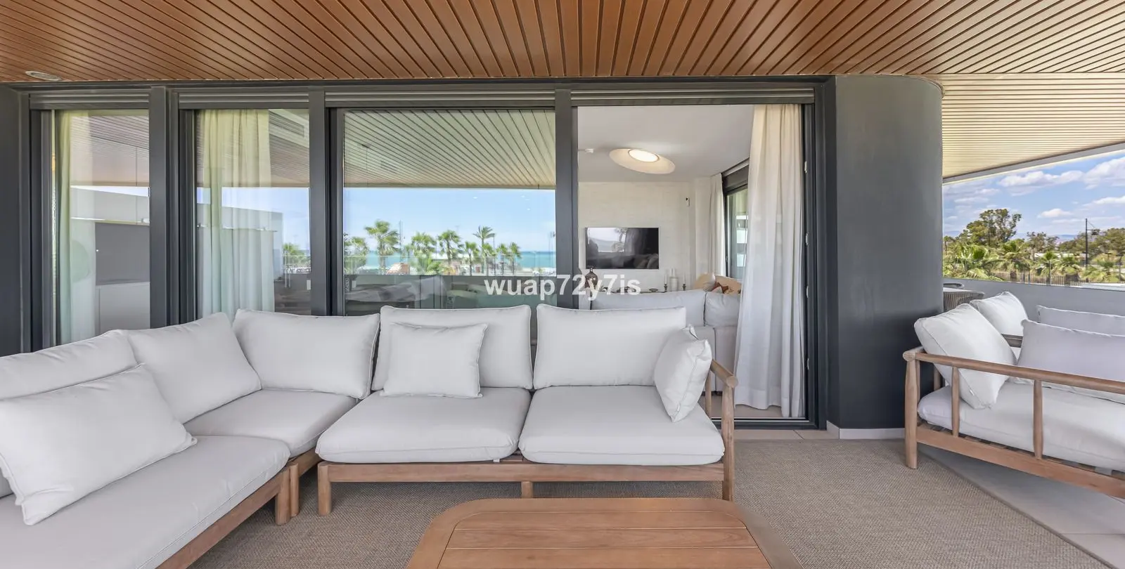 Продажа апартаментов на среднем этаже в Torremolinos 15