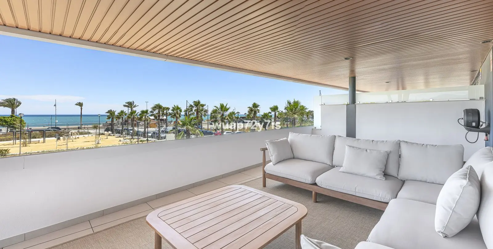 Продажа апартаментов на среднем этаже в Torremolinos 17