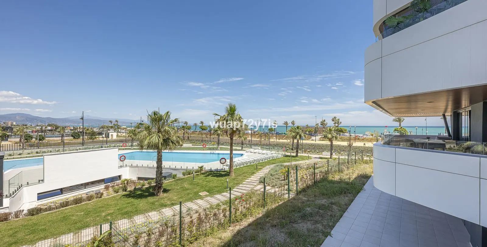 Продажа апартаментов на среднем этаже в Torremolinos 24