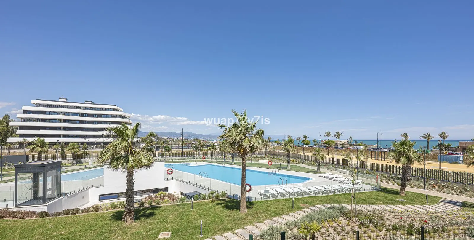 Продажа апартаментов на среднем этаже в Torremolinos 44