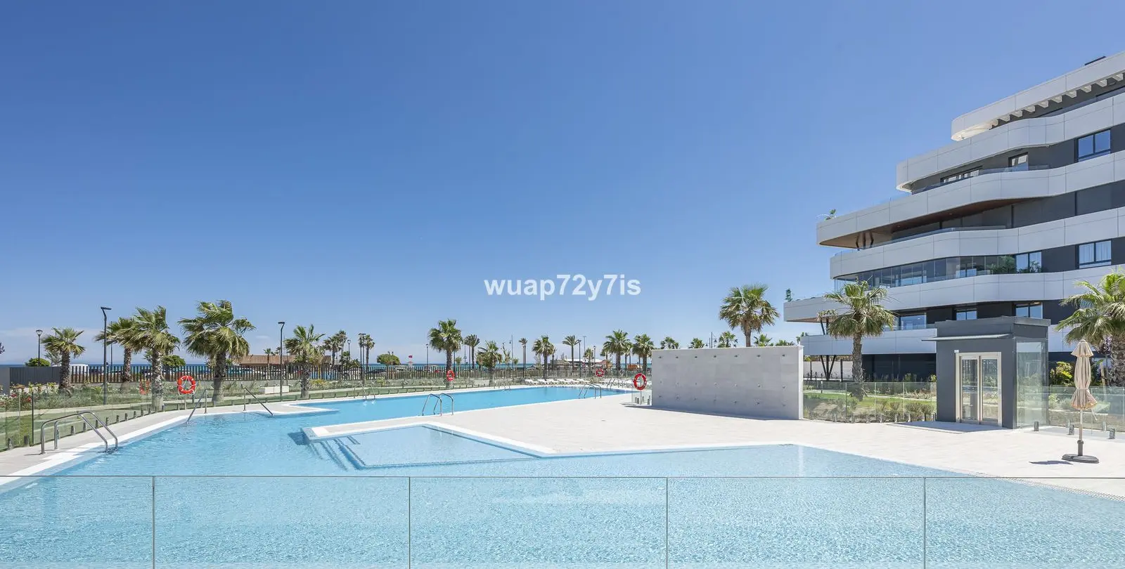 Продажа апартаментов на среднем этаже в Torremolinos 46