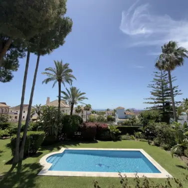 Venta de villa independiente en San Pedro de Alcántara